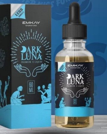 Dark Luna Less Sweet Strawberry Graham Cheesecake 60ml by Emkay Brew